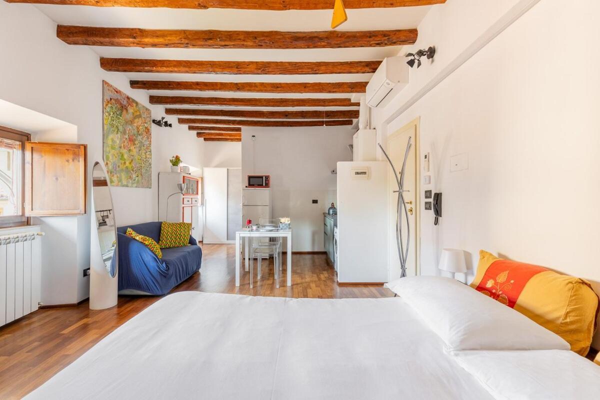 Monolocale Sui Tetti Di Bologna - Via Indipendenza Διαμέρισμα Εξωτερικό φωτογραφία