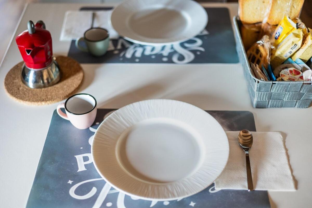 Monolocale Sui Tetti Di Bologna - Via Indipendenza Διαμέρισμα Εξωτερικό φωτογραφία