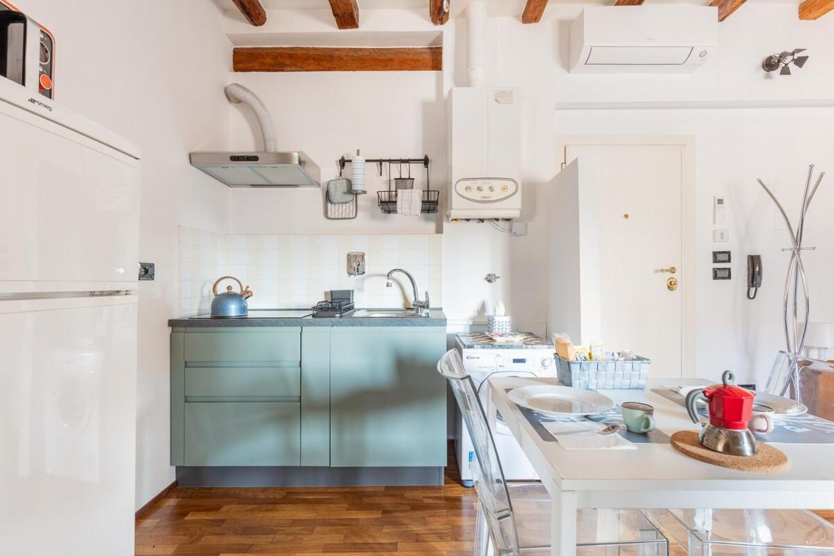 Monolocale Sui Tetti Di Bologna - Via Indipendenza Διαμέρισμα Εξωτερικό φωτογραφία
