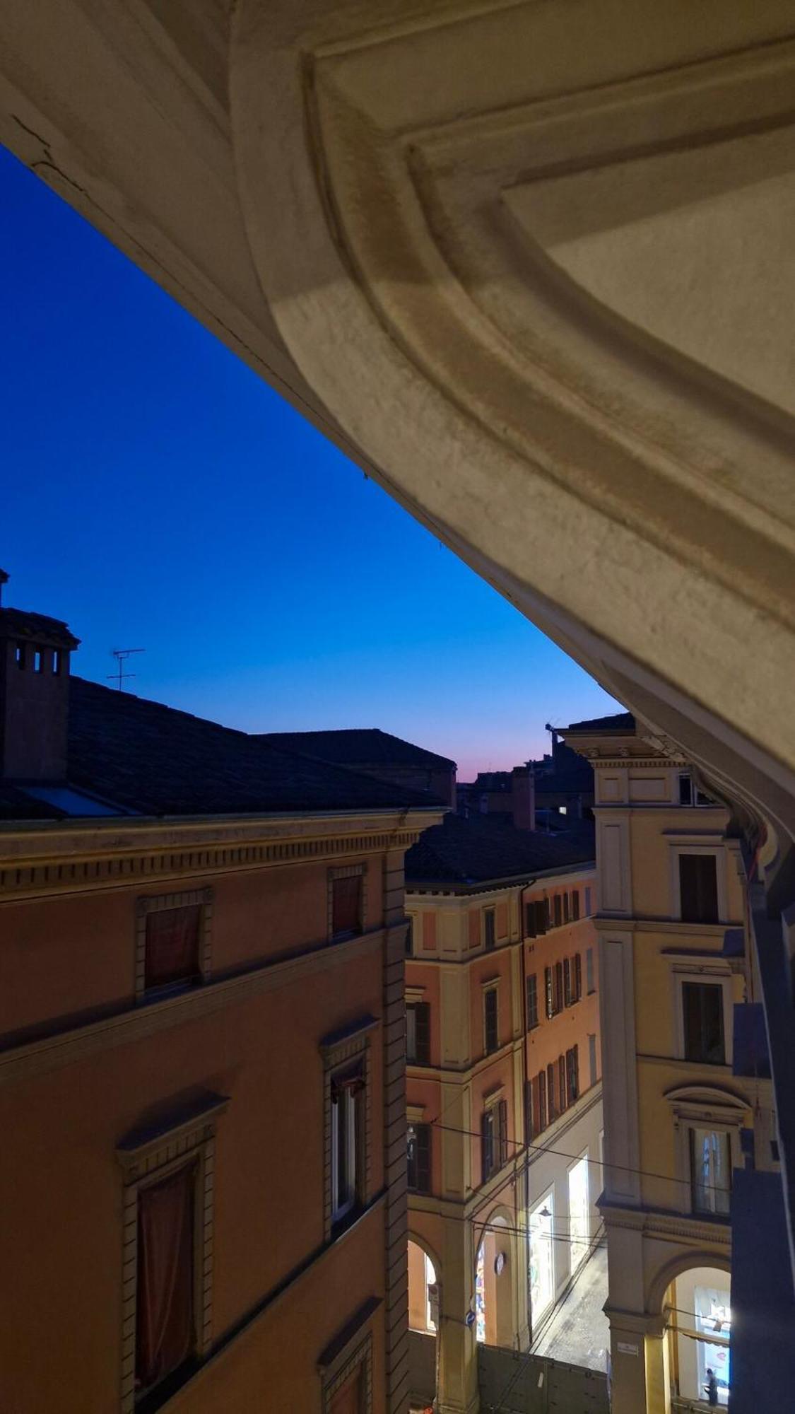 Monolocale Sui Tetti Di Bologna - Via Indipendenza Διαμέρισμα Εξωτερικό φωτογραφία