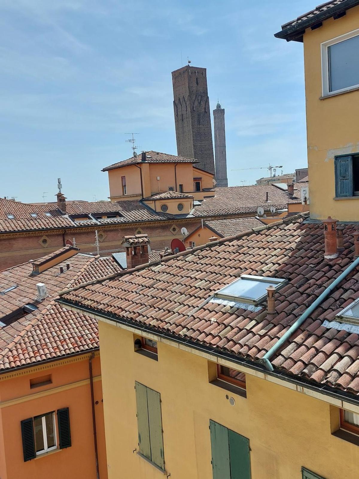 Monolocale Sui Tetti Di Bologna - Via Indipendenza Διαμέρισμα Εξωτερικό φωτογραφία